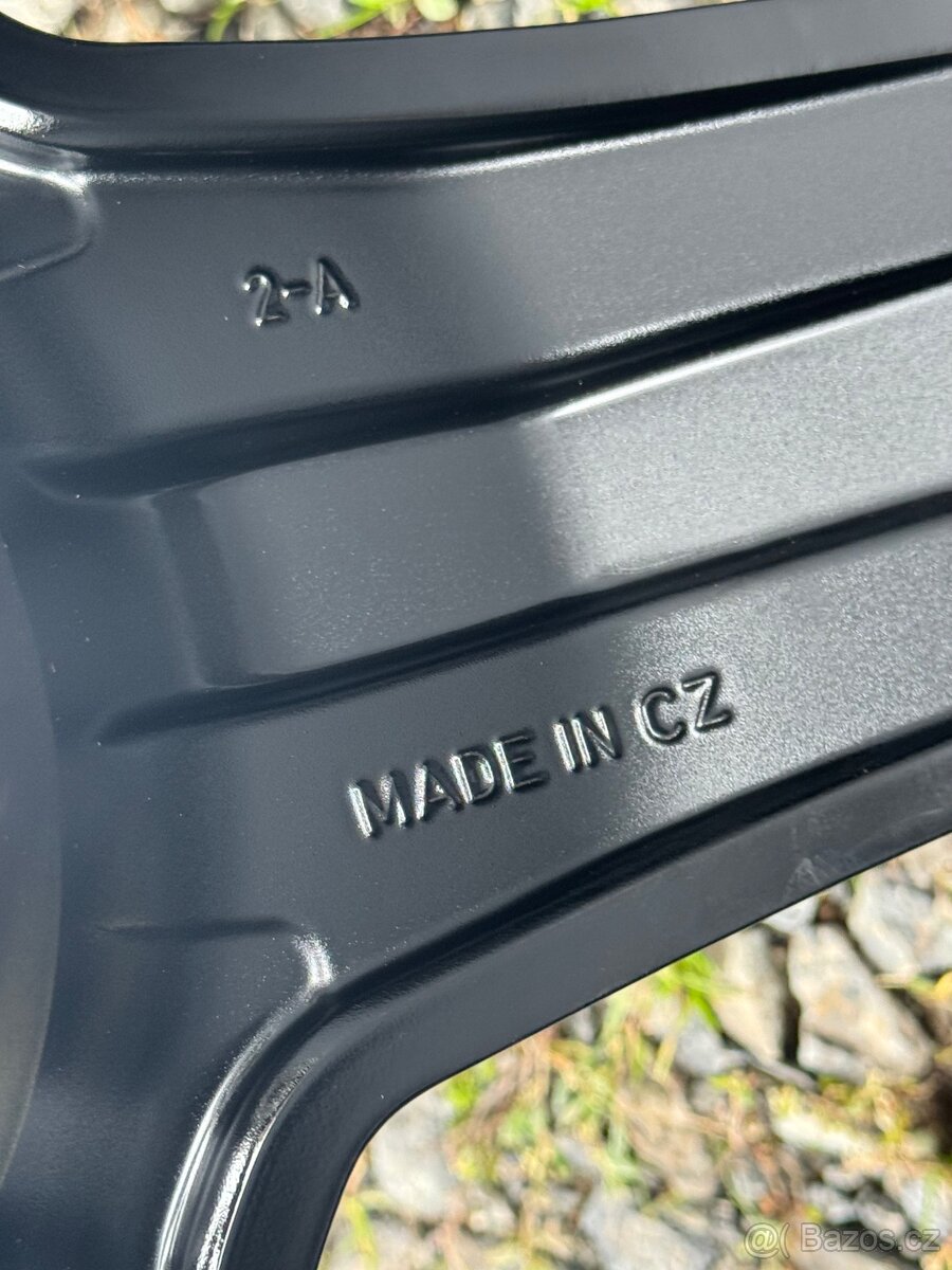 S W223 S W222 C217 AMG Mercedes R20 Zimní Michelin - 14