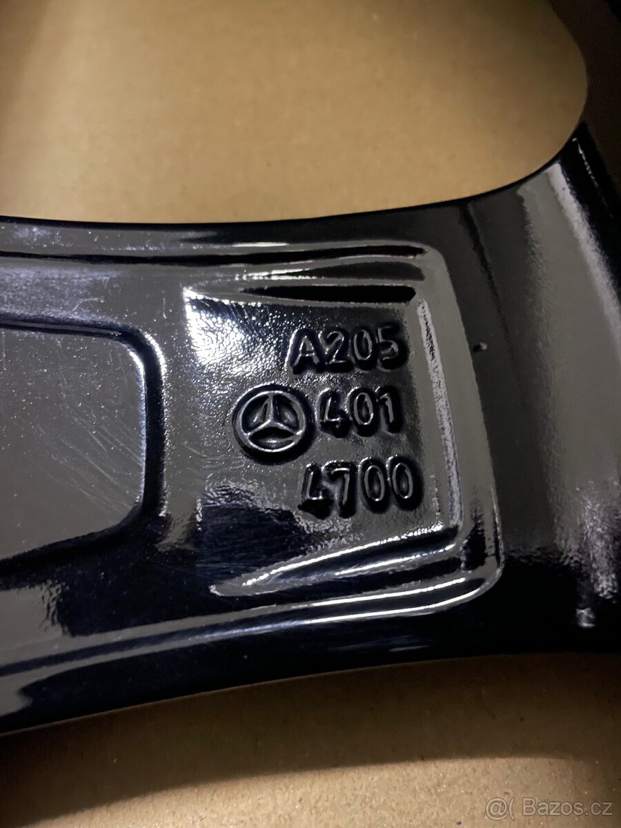 Original zimni alu kola Mercedes C r18 W205 S205 98% - 14