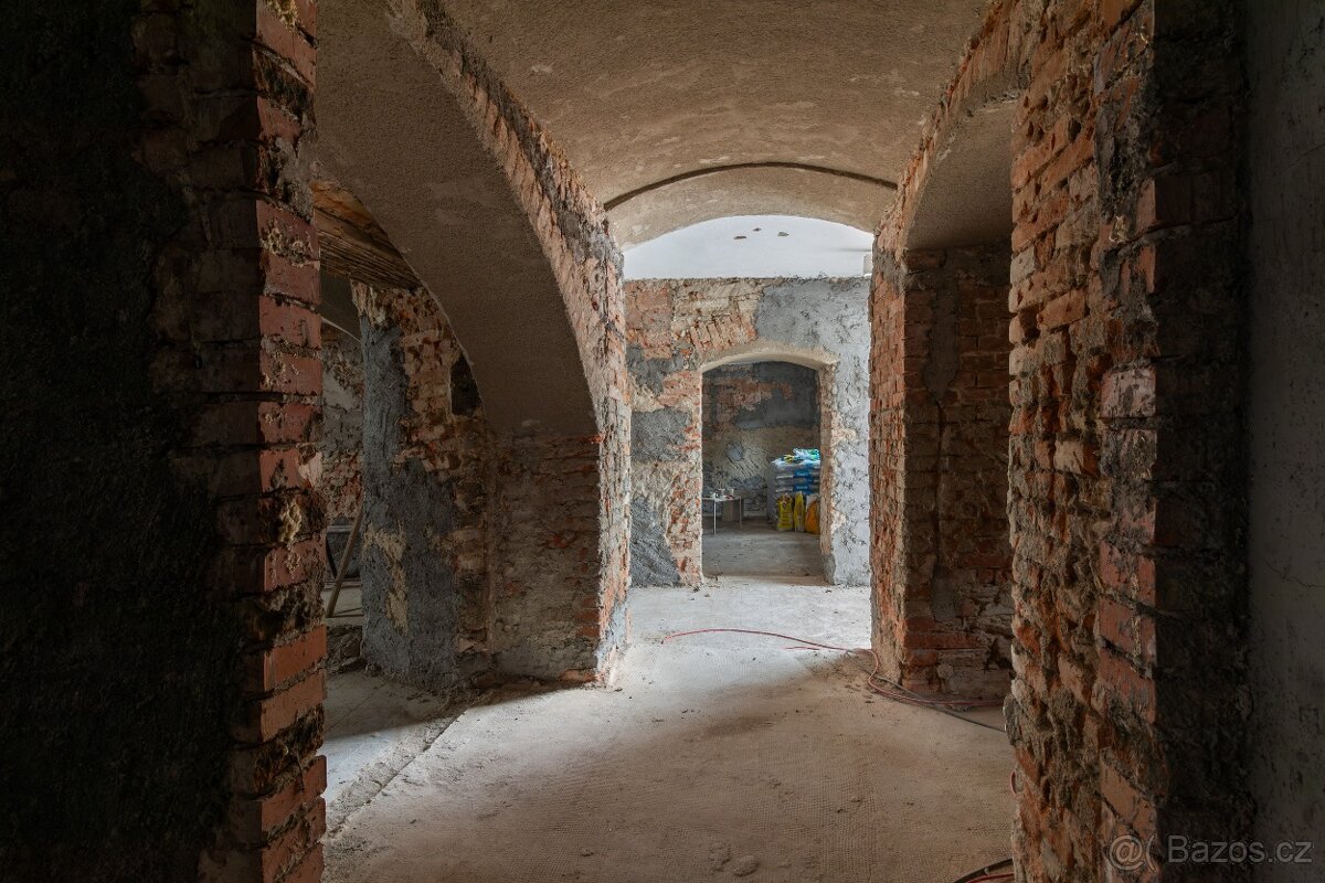 Polyfunkční dům v centru Soběslavi - 14