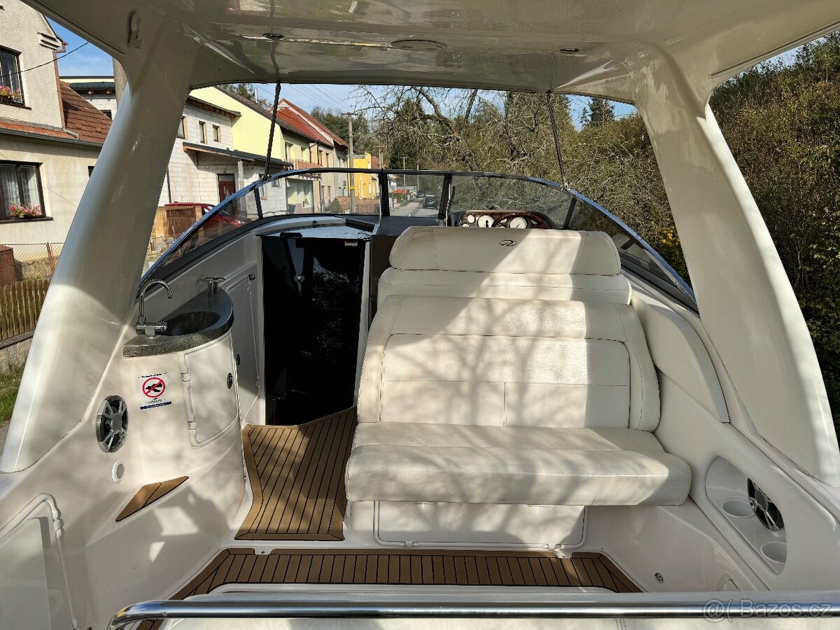 Kajutová loď Regal Commodore 2665 - 14