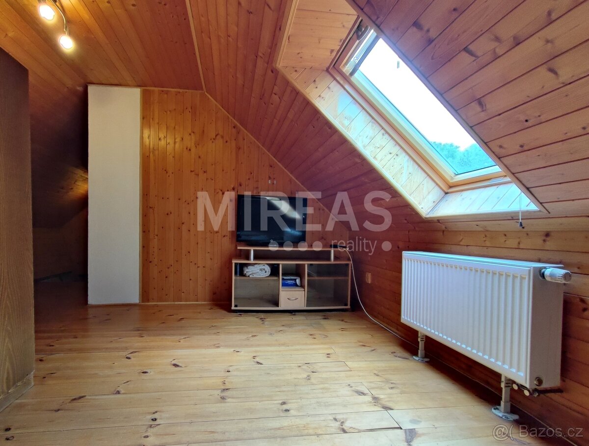 Chotěšice - Nouzov, prodej RD 8+kk/L, 202 m2, na pozemku o c - 14