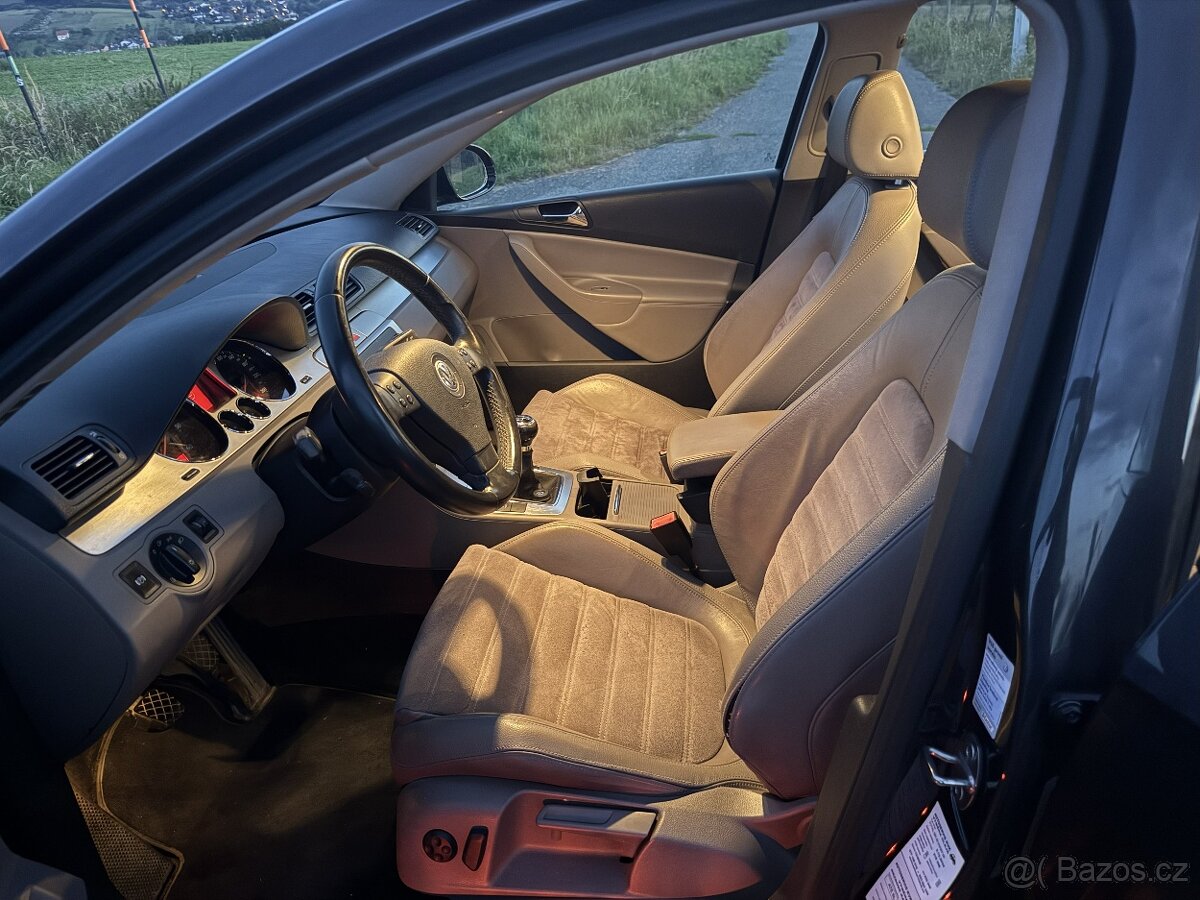 VW Passat B6 2.0 TDI 4MOTION (první majitel) - 14