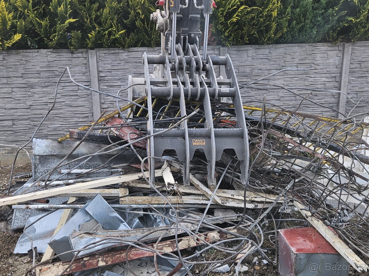 Hydraulický pridržovací prst na bagr, rýpadlo CAT a jiné - 14