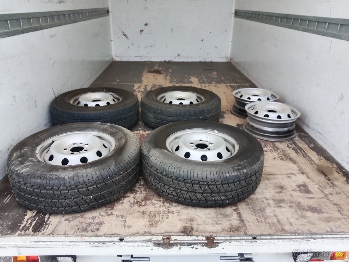 Peugeot boxer 3.0 HDI 2011 skříň - 14