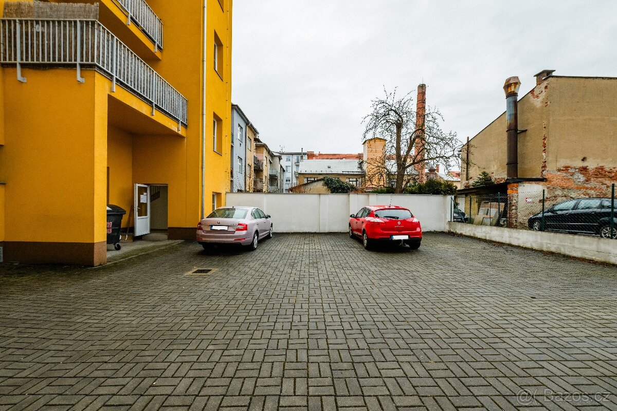 Byt 1+kk v centru Tábora - 14