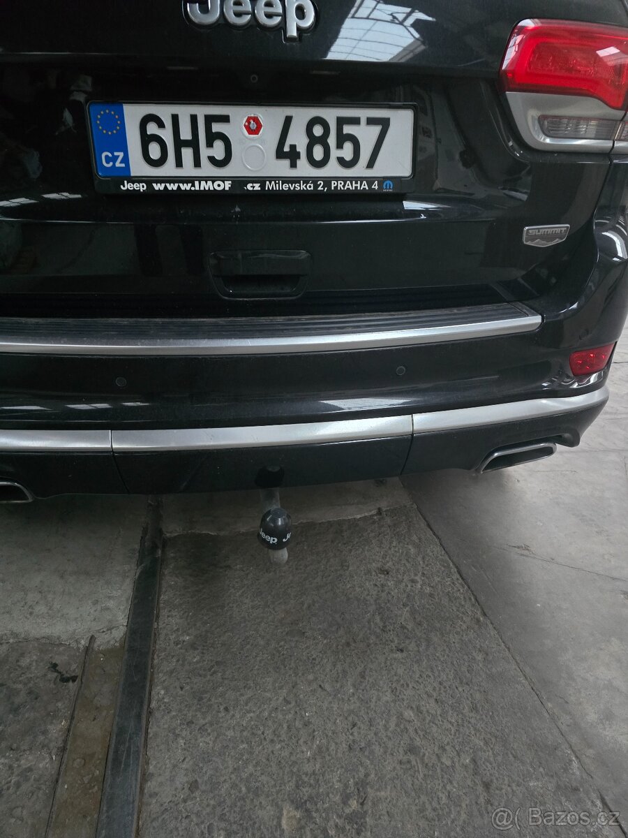 Jeep Grand Cherokee - 14