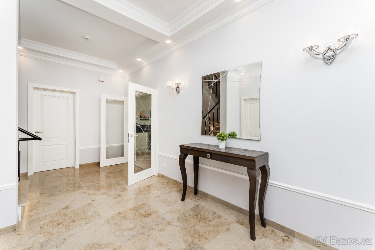 Prodej luxusní vily v Troji - 14