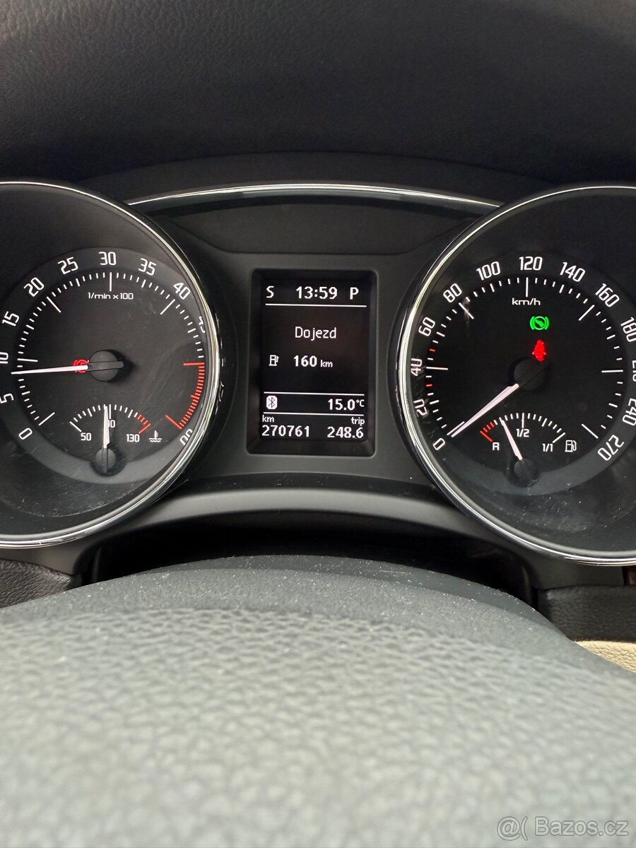 Škoda Superb 2.0 TDI DSG Elegance - 14