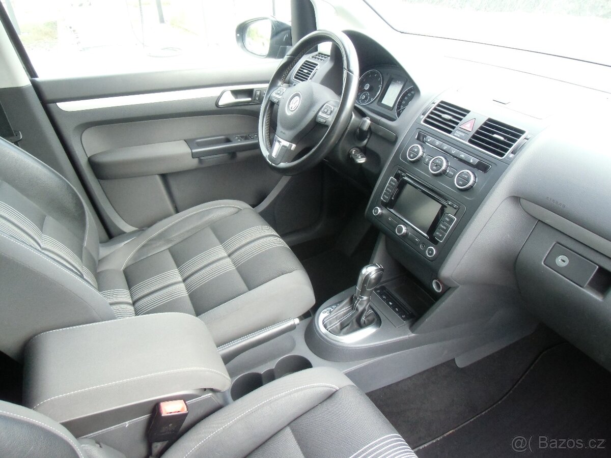 Volkswagen Touran 1.4 TSI DSG CONFORTLINE - 14