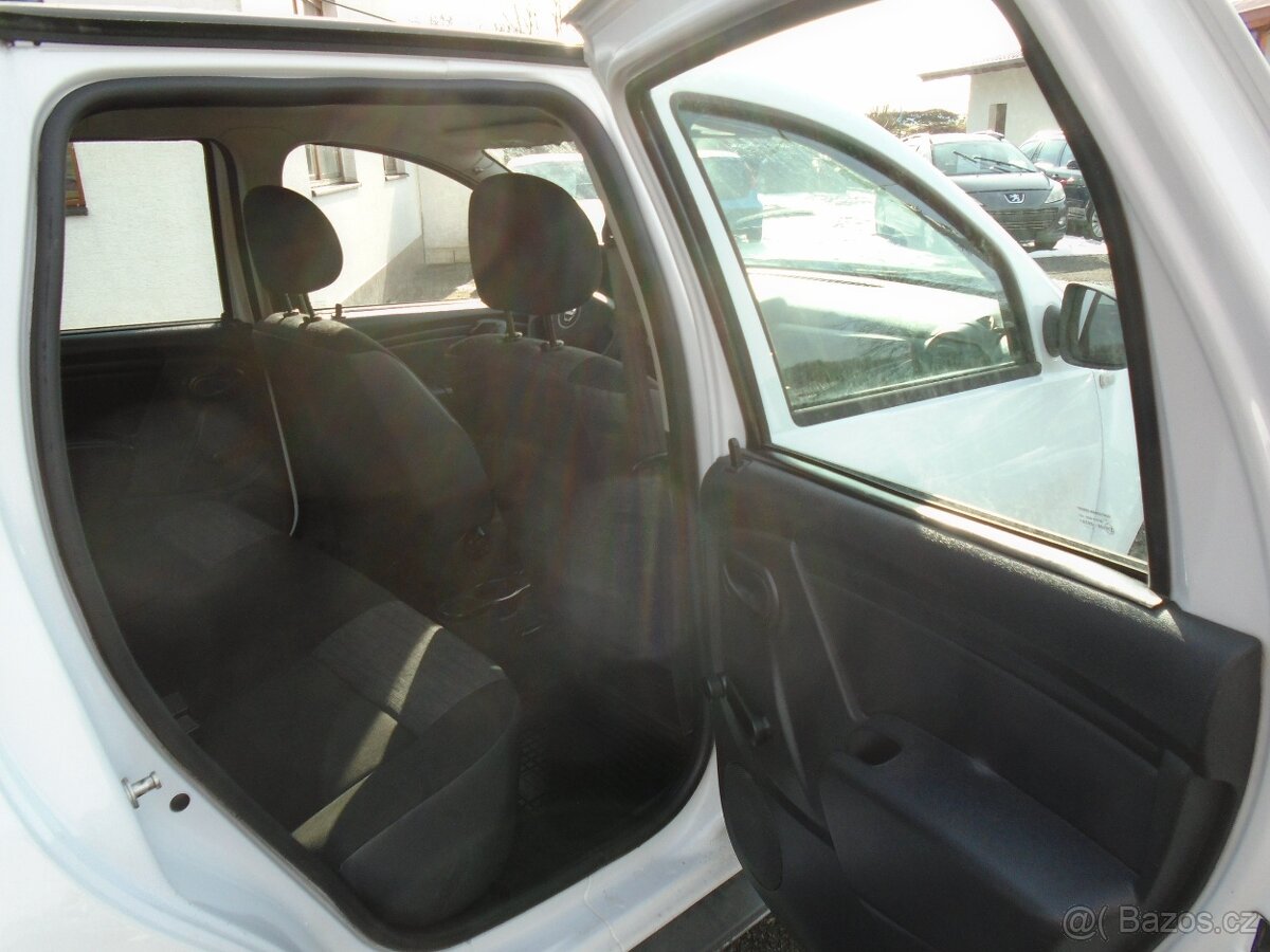 Dacia Duster 1.6 77kW - 14