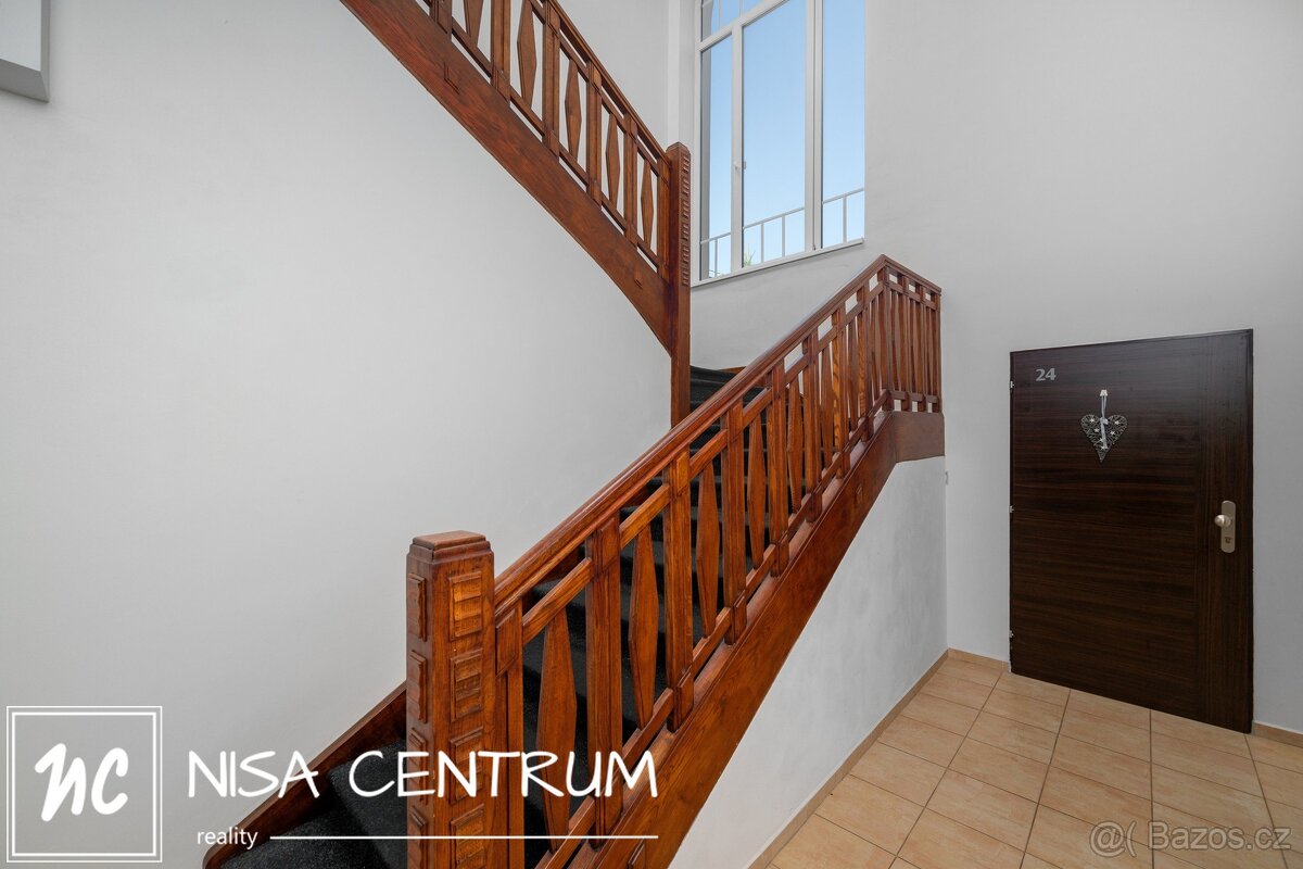 Prodej činžovního domu 1 647 m² v centru Jablonce nad Nisou - 14