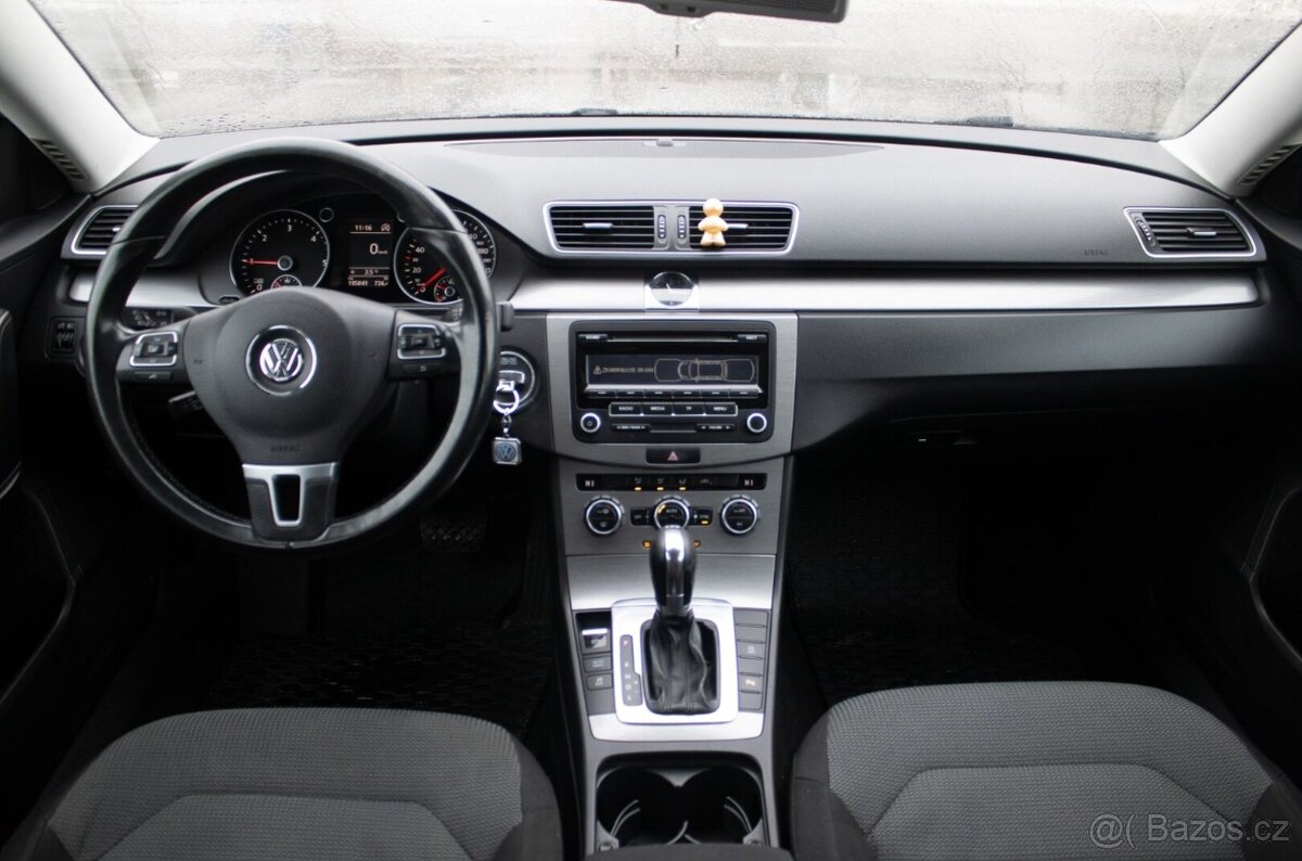Volkswagen Passat Variant - 14