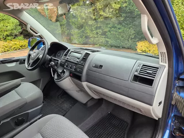 VW Caravelle T5 2.0 TDI 103kW,7.sedadel,Webasto,Tažné - 14