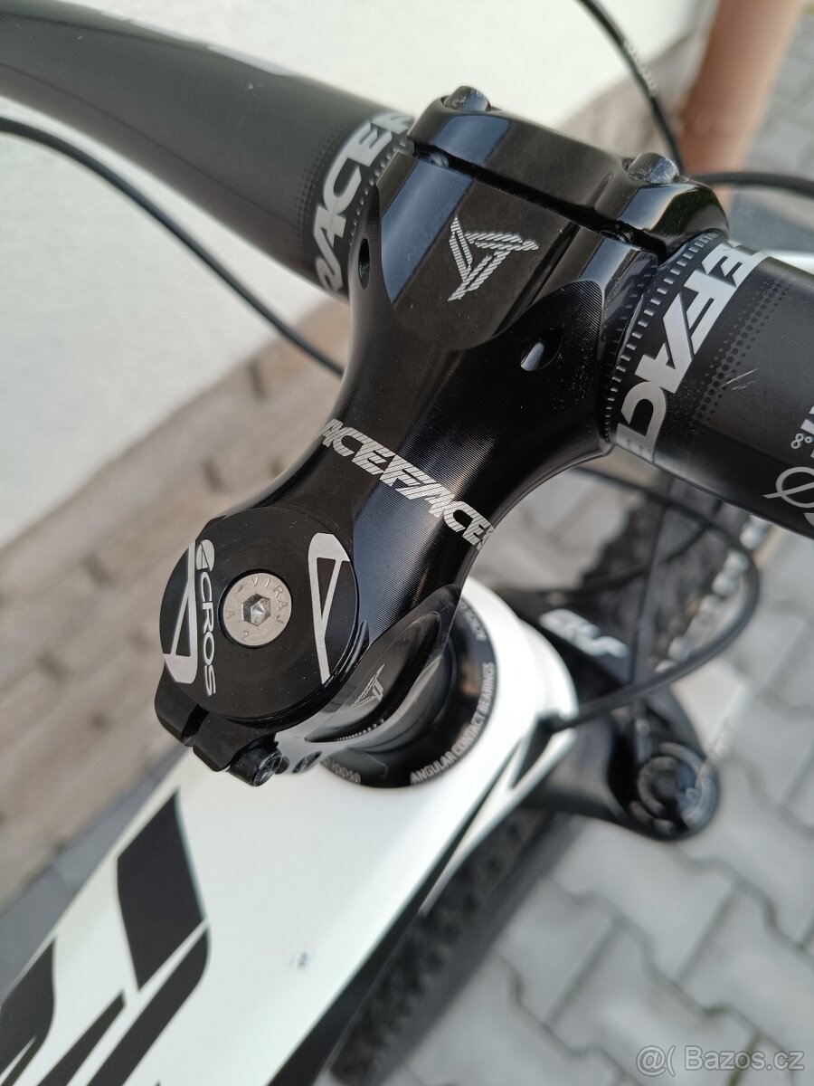 GHOST LECTOR 8.9 LC, Sram XX1, vše z karbonu = 10kg - 14