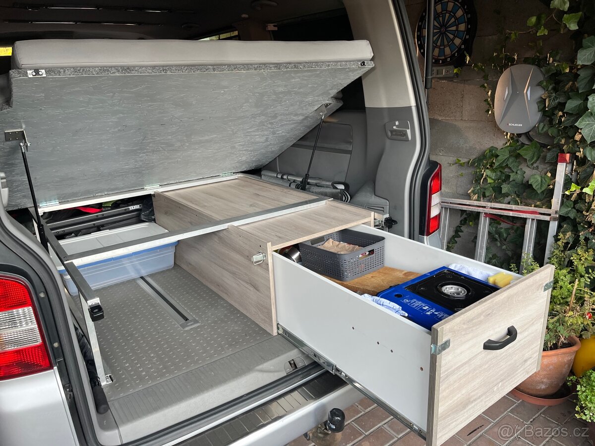 VW Multivan T5 1.9 TDI 77 kw - 14