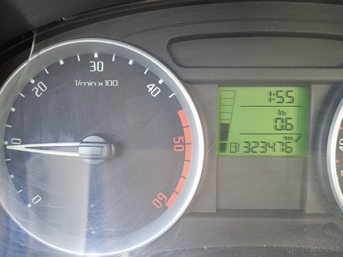 ŠKODA FABIA II KOMBI 1,4TDi 59 kw,rv 8/2009,PLNĚPOJÍZDNÁ - 14