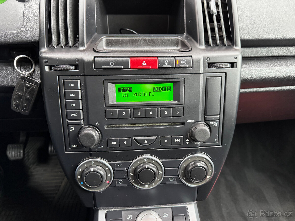 Land Rover Freelander 2.2TD4,4x4,facelift,po servisu - 14