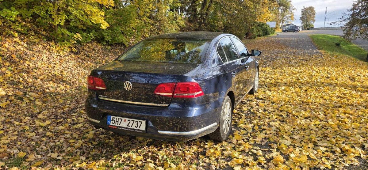 Volkswagen Passat B7 1.6 TDI BlueMotion - 14