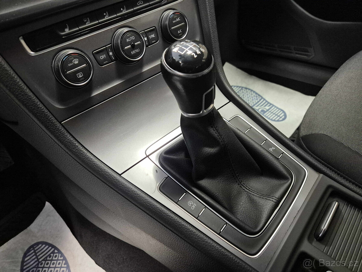 Volkswagen Golf 1,2 TSI EDITION - 14