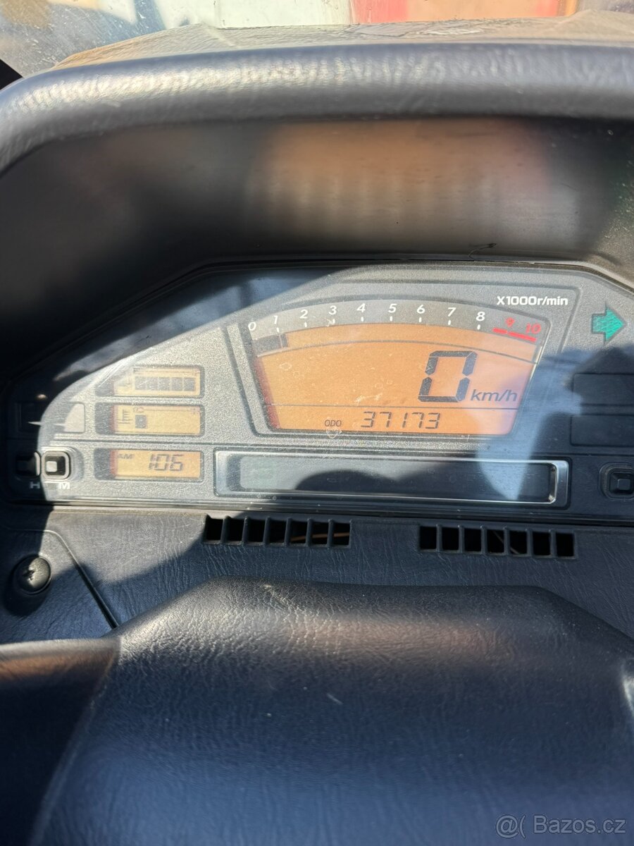 Suzuki burgman 650 ex - 14