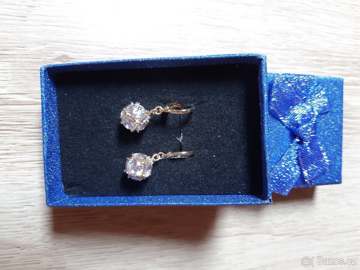 Luxusní visící pozlacené náušnice - 14