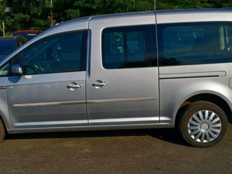 Volkswagen Caddy,2.0 TDI Maxi 7 míst - 14