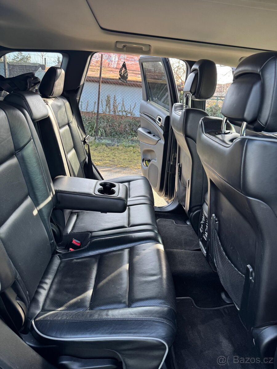 JEEP Grand Cherokee - 14