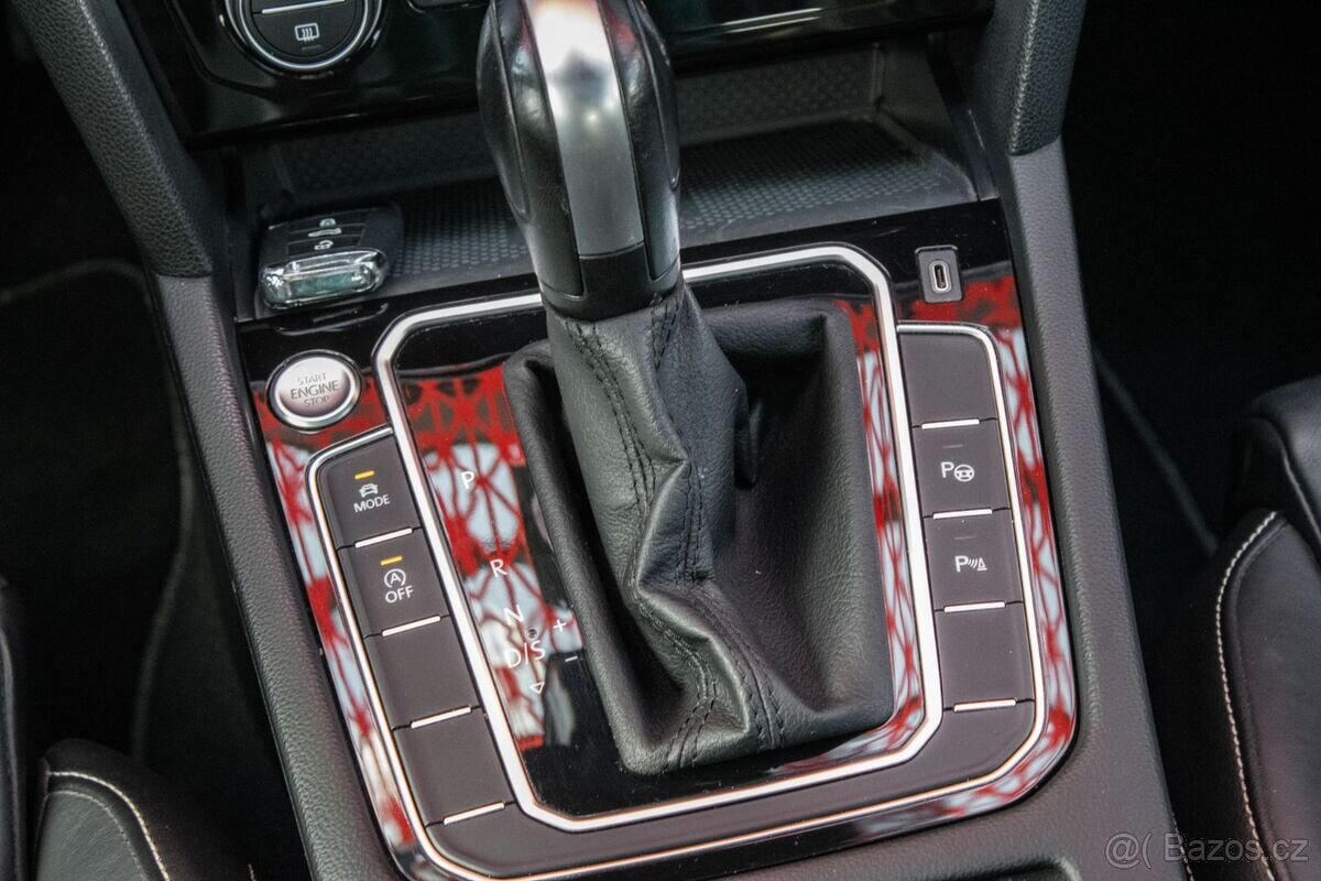 Volkswagen Passat Variant Elegance GT 200kW - 14