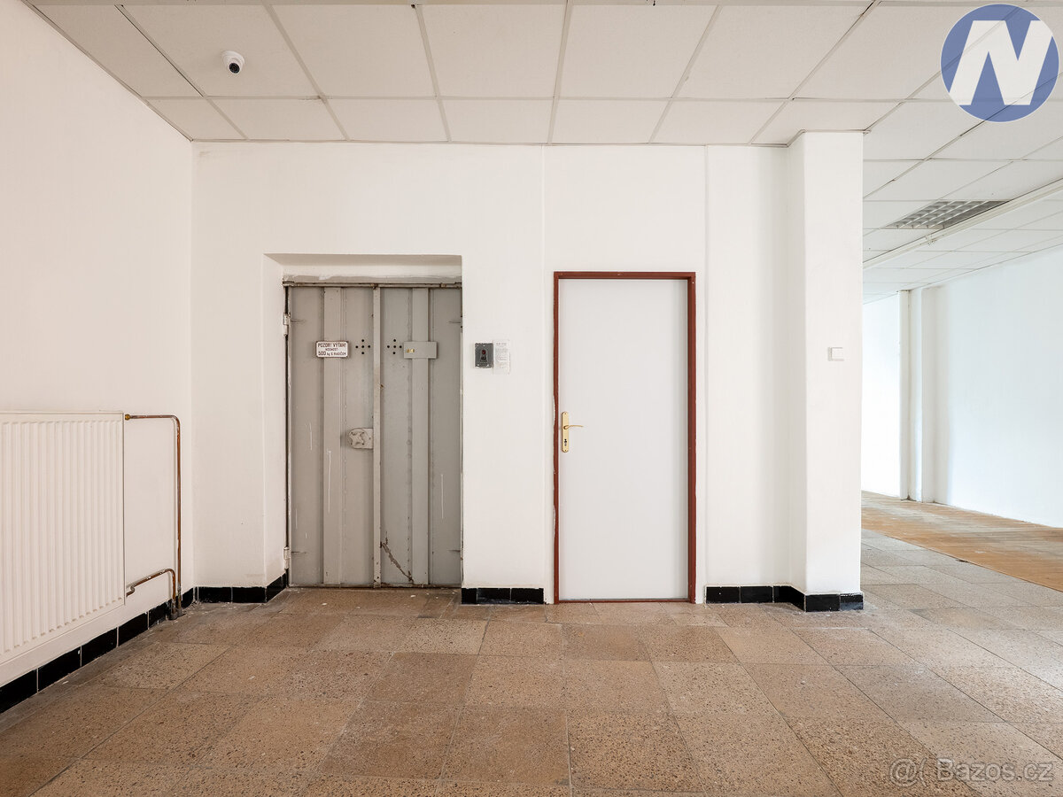 Prodej obchodního prostoru 460 m², Pivovarská Vimperk - 14