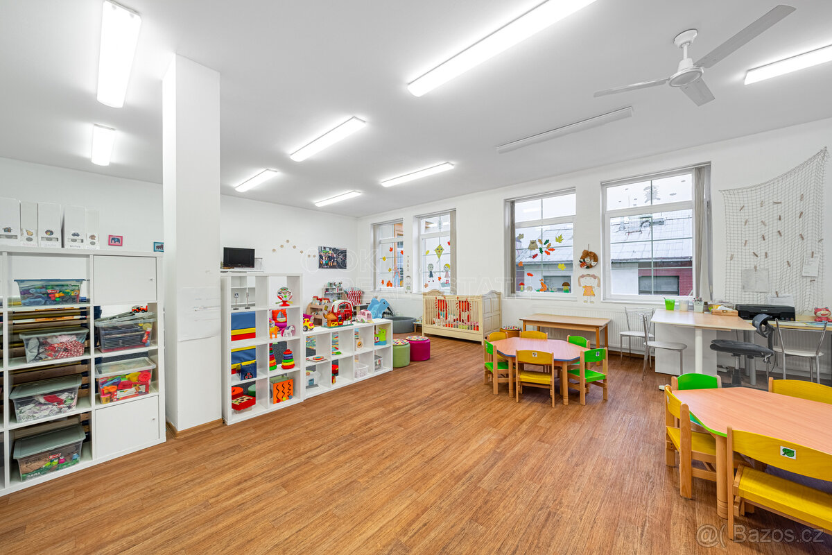 Víceúčelový objekt Teplice - 14