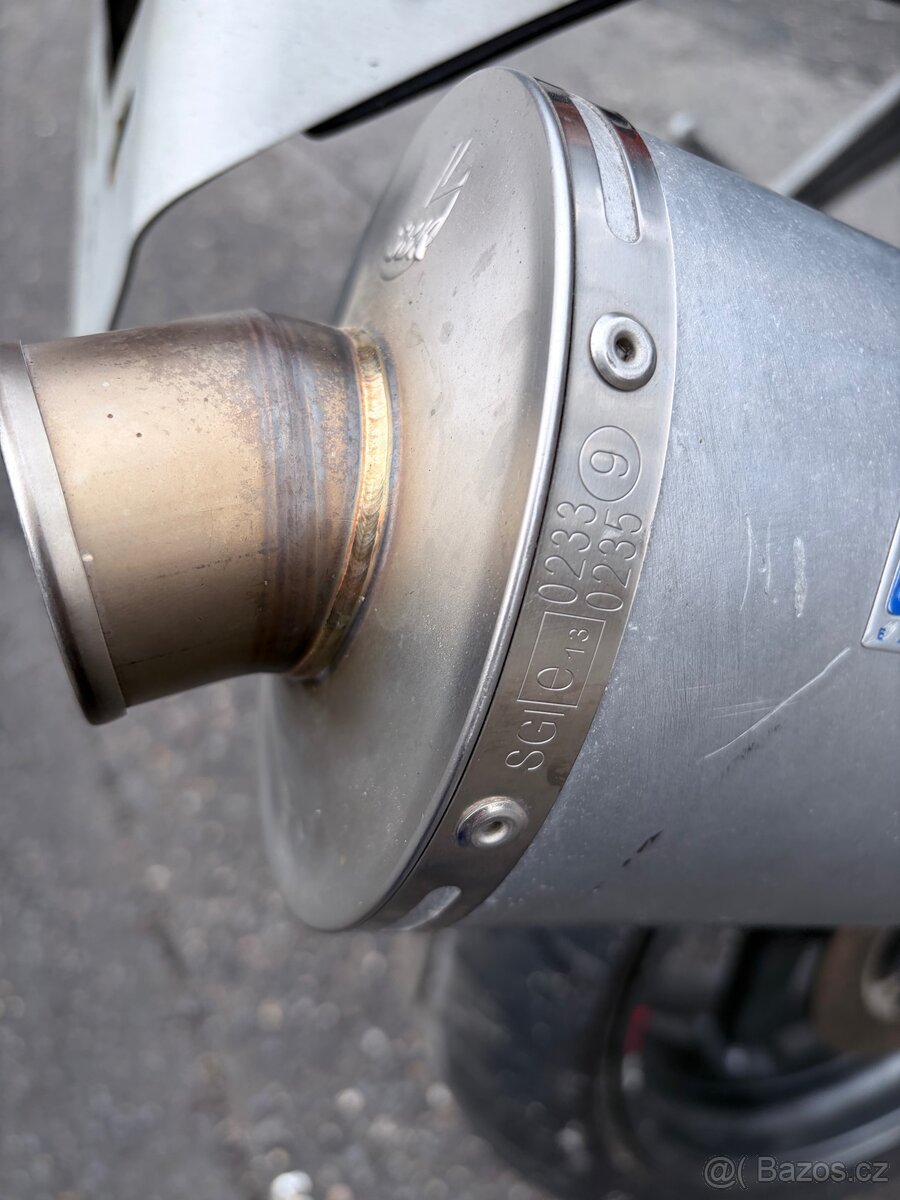 Aprilia Rsv 1000 - 14