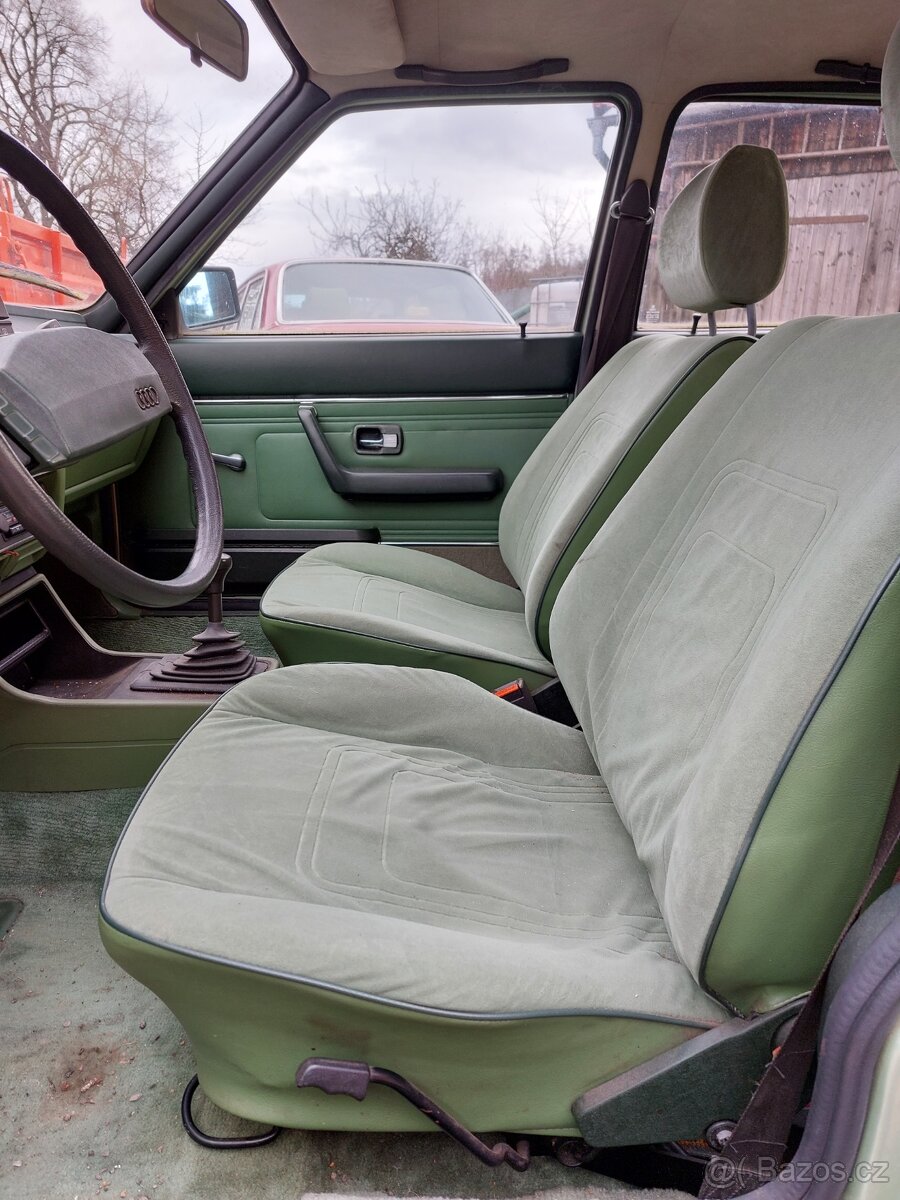 AUDI 80 B2 1.6 Benzin Předfacelift 1980 - 14