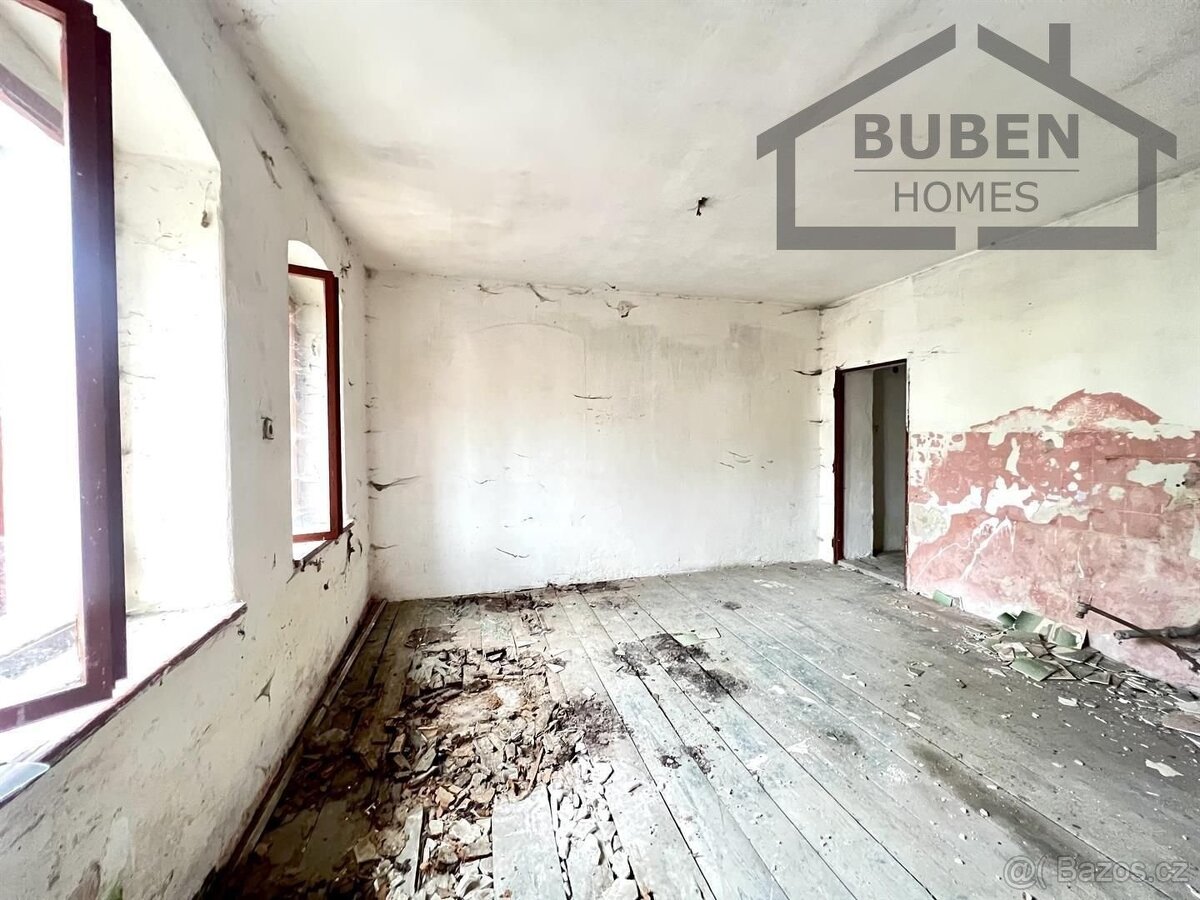 RD k rekonstrukci (190 m2) se zahradou 438 m2 - Lesná u Tac - 14