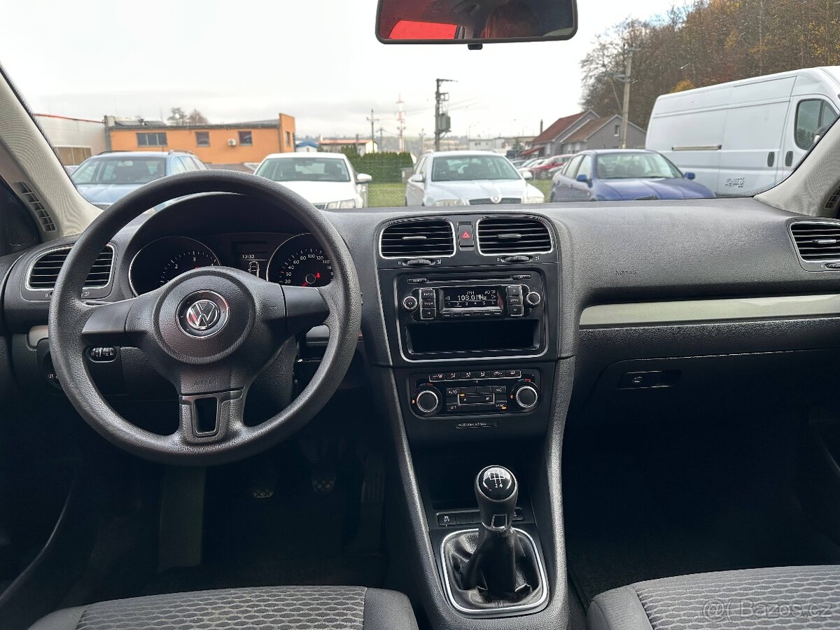 VW GOLF V TRENDLINE VARIANT 1.6TDi rv. 2013 - 14