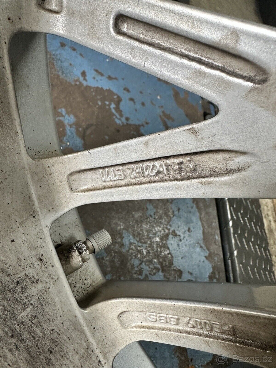 Kompletní zimní kola Porsche Panamera 21 palců 31530 R21 - 14