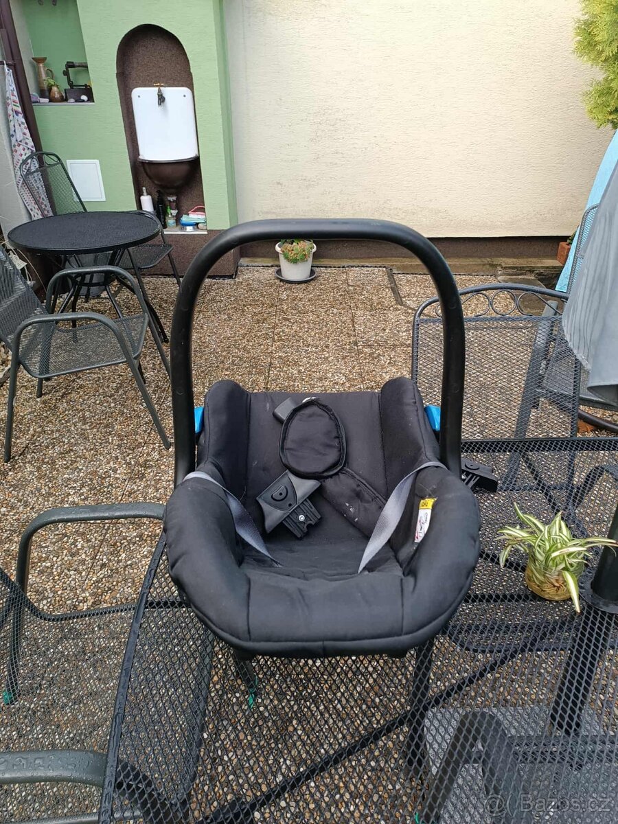 Kočárek zn. Largo (korby, sporťák, autosedačky) - 14