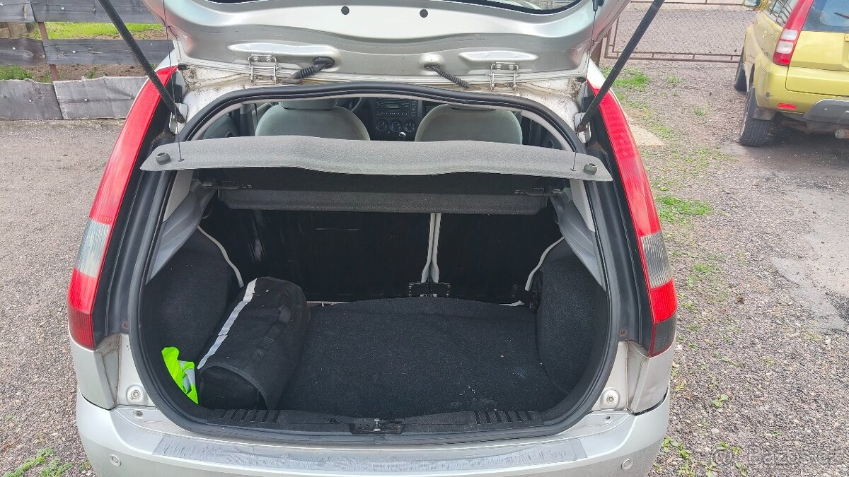 Ford Fiesta 1.4 AUTOMAT - 14