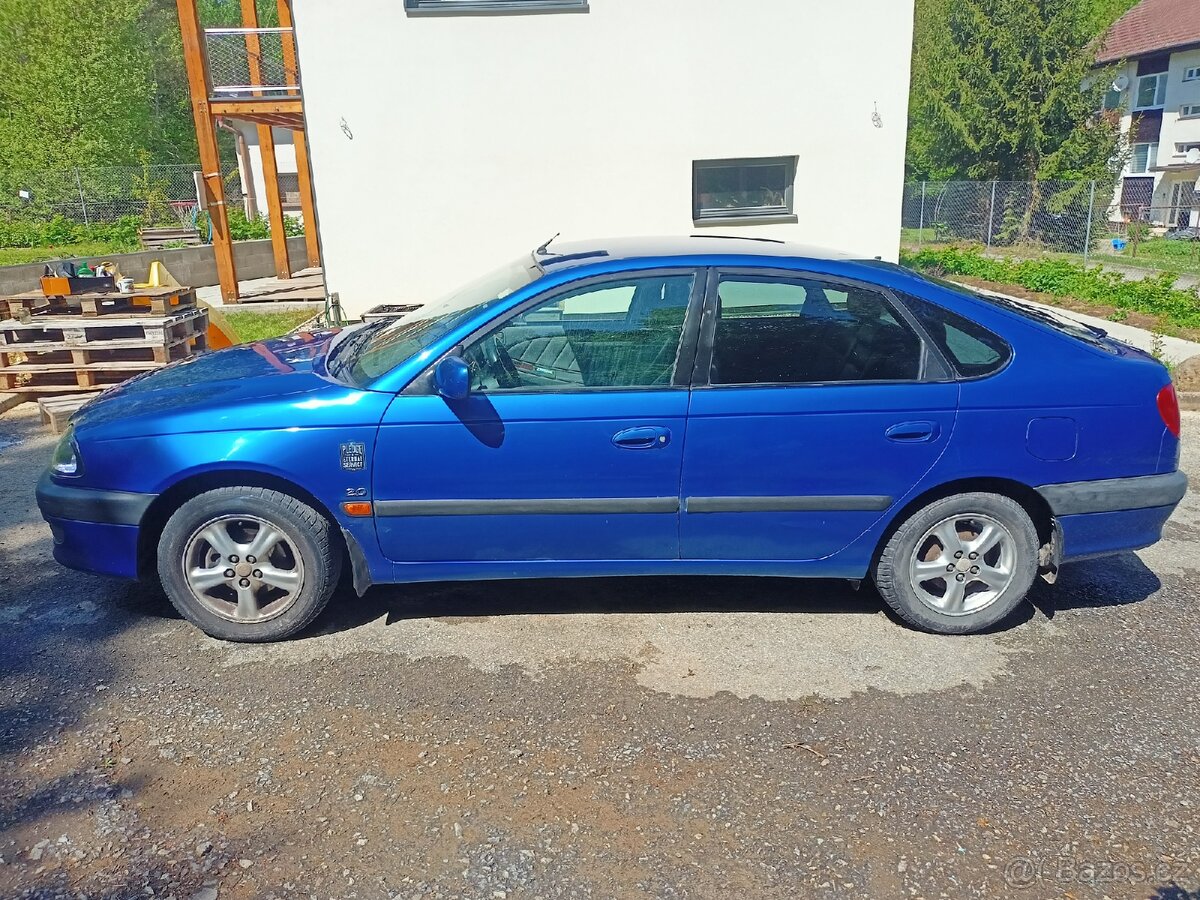 Toyota Avensis T22 2.0 94kw Liftback - 14