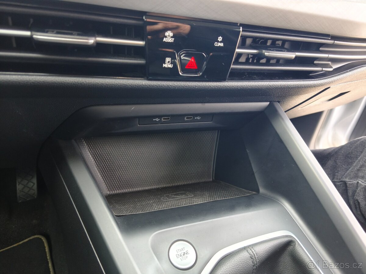 VW Golf 8 2.0TDI 110 kW / Combi/ Business/ Manuál/ 11.2021 - 14