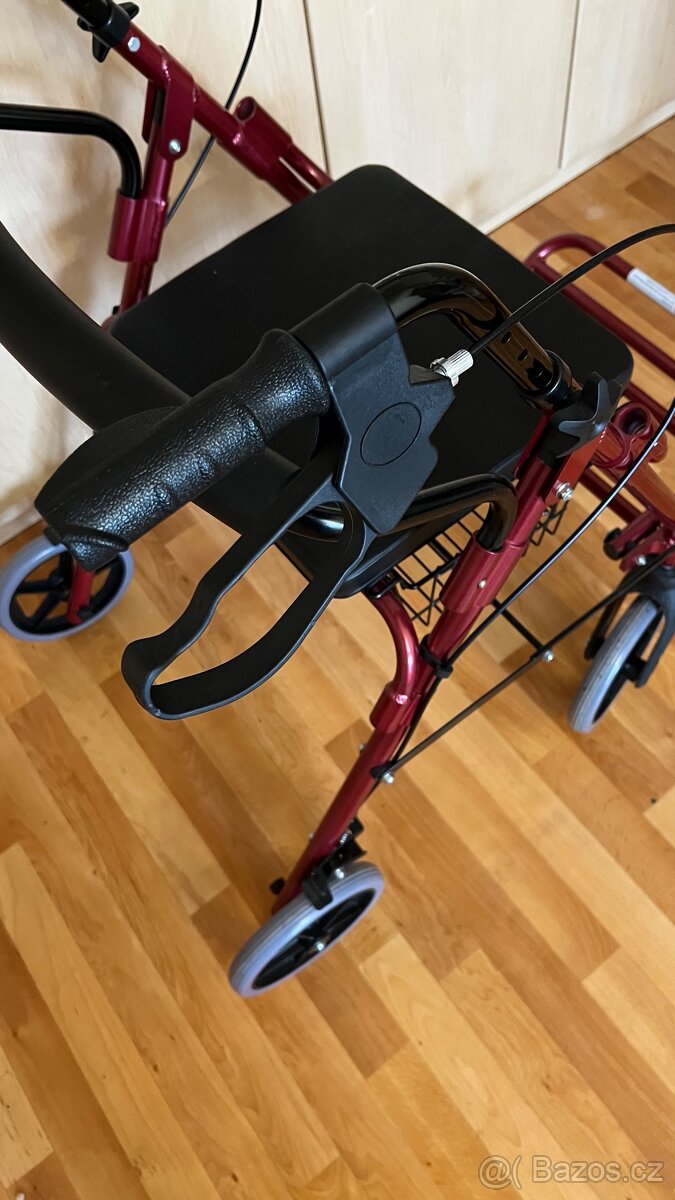 ROSE - čtyřkolové chodítko se stupačkou - 14