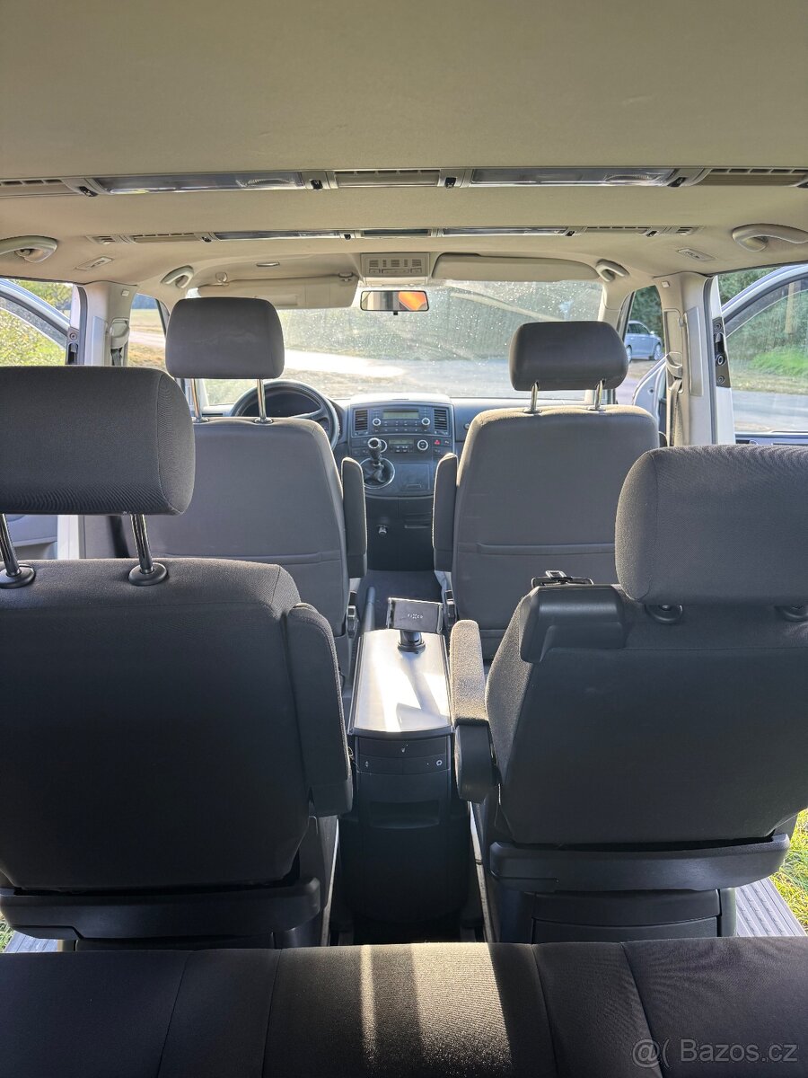 VW Multivan 2.5 tdi 128 kW - 14