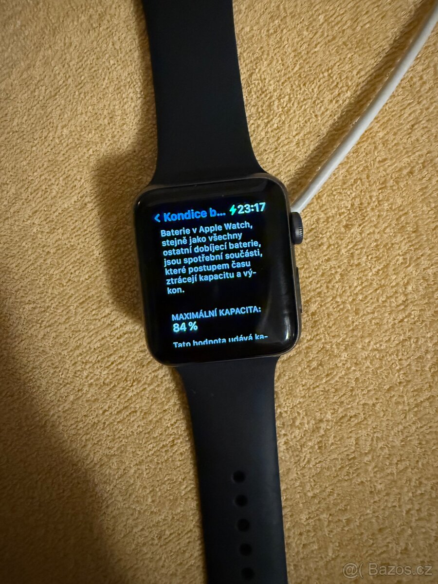 Apple Watch Series 3 42 mm hliník - 14