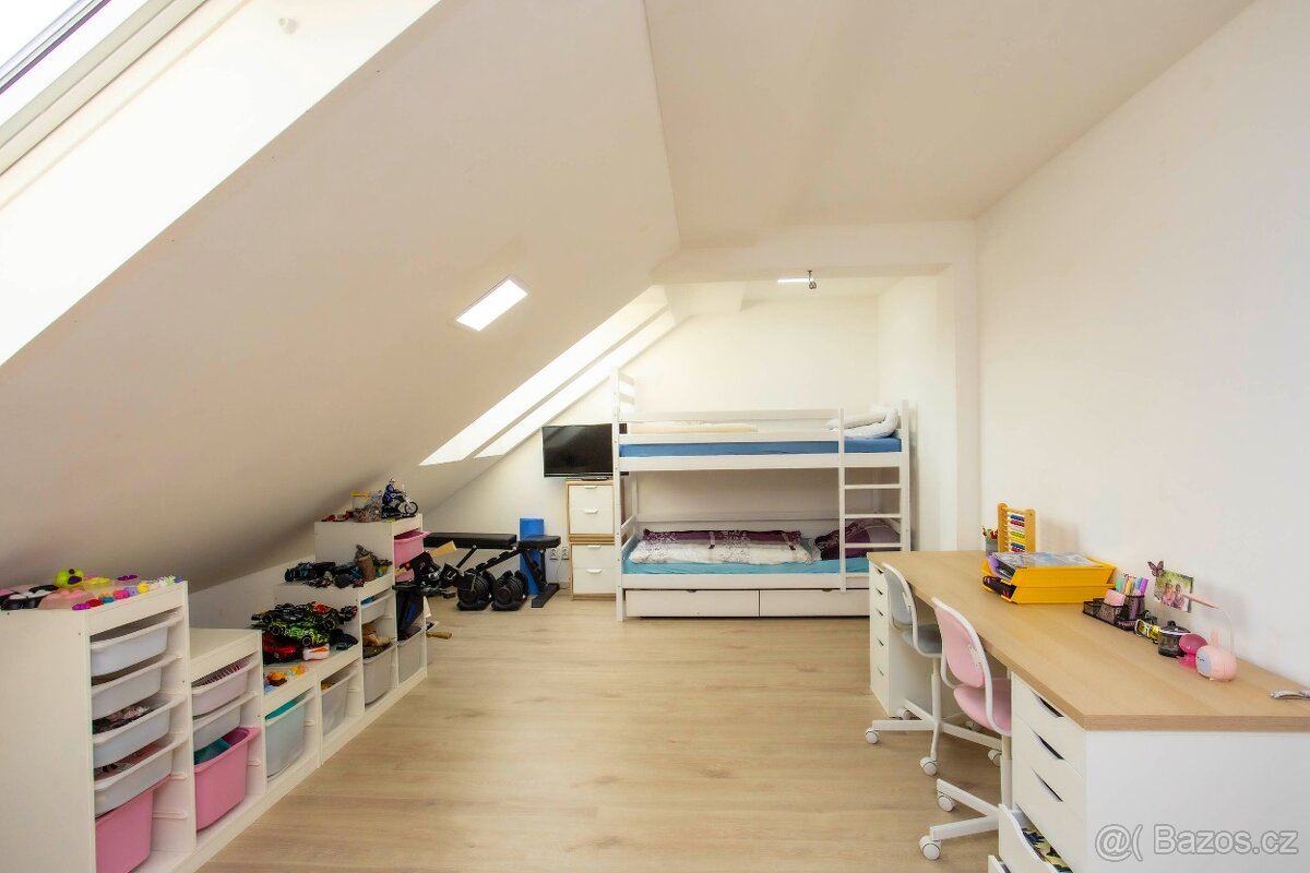 Prodej bytu 3+1 - 138 m² - Višňovka – Pardubice - 14