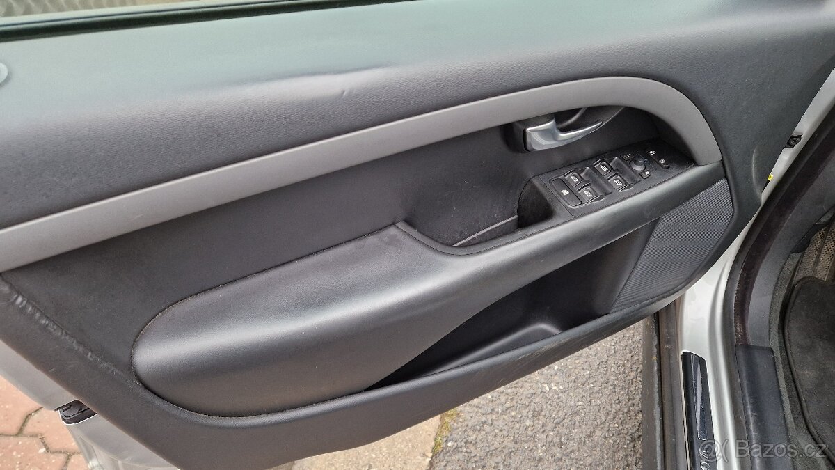 VOLVO V70 - 14