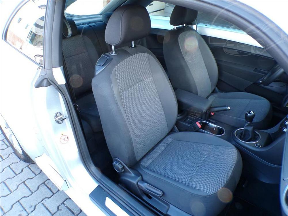 Volkswagen New Beetle 1,2 TSI - 14
