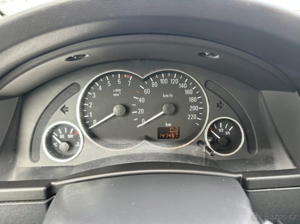 Na prodej Opel Meriva 1.4 16v 66kw - 14
