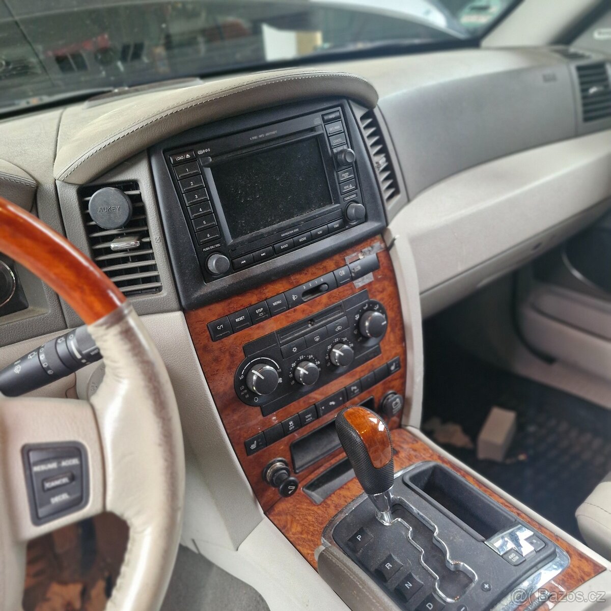 Jeep grand cherokee 5,7 Hemi Overland - 14