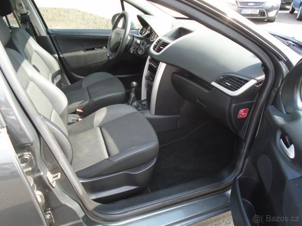 Peugeot 207 1.6 HDI - 14