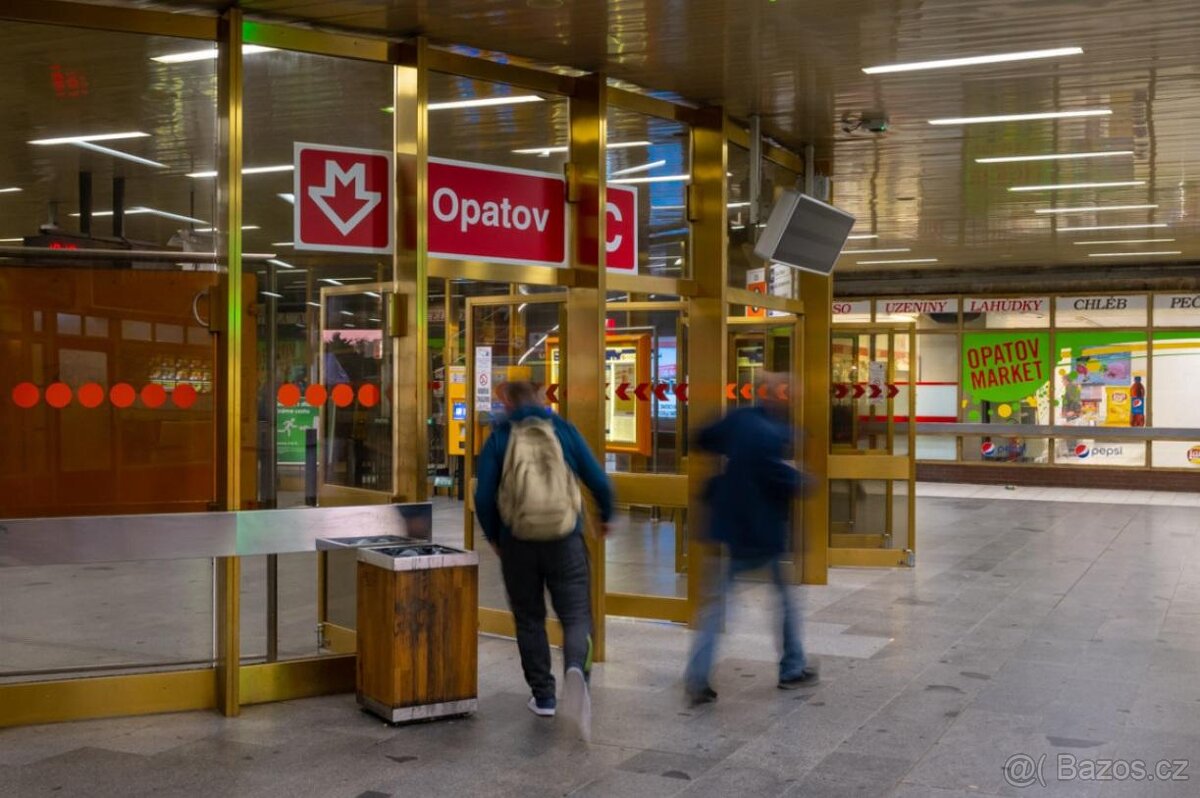 Prodej bytu 1+kk - 14