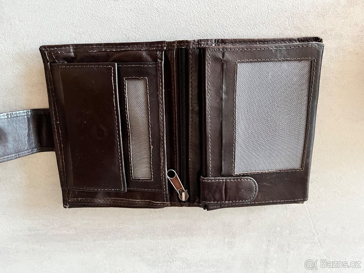 Velká skrin na zakázku 5.000 - 14